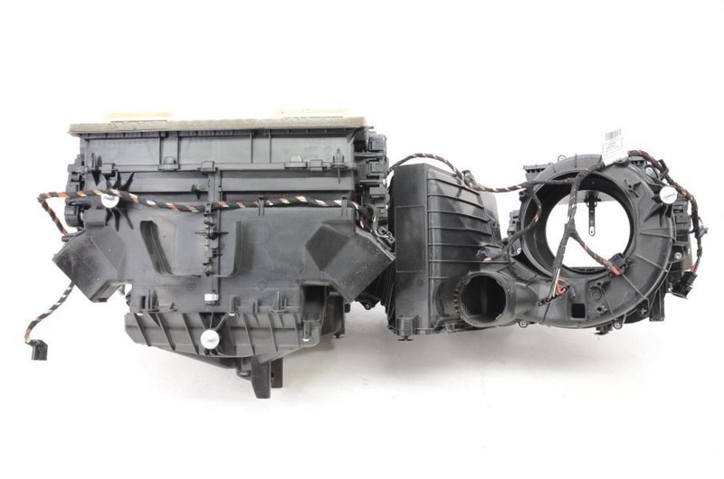 2013-2019 Porsche Boxster S Heater Core with Automatic Temp Control