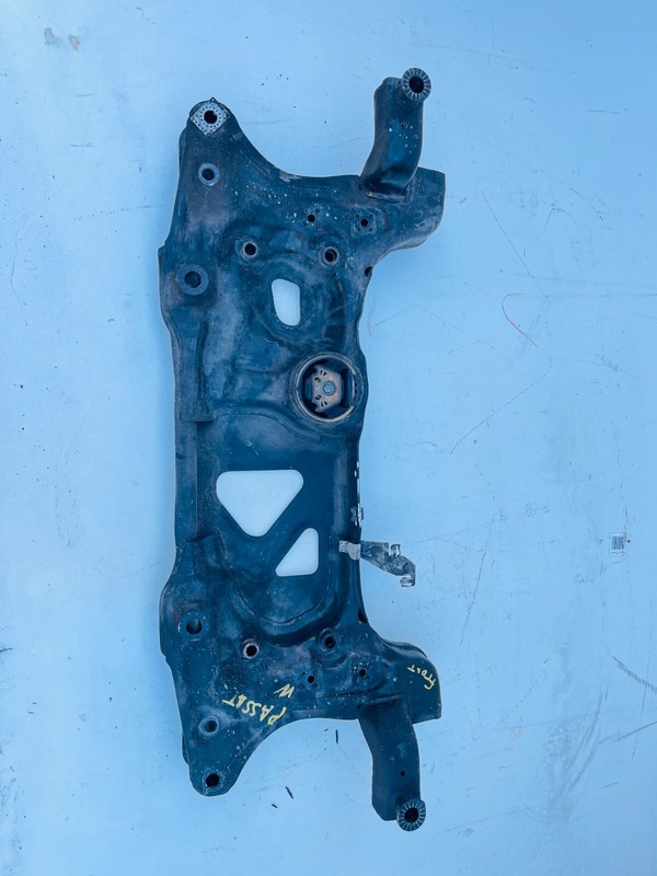 12-15 VW PASSAT 2.5L FRONT SUSPENSION K SUB FRAME ENGINE CRADLE SUBFRAME OEM