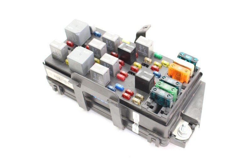 CORVETTE2002 Fuse Box Cabin 291812