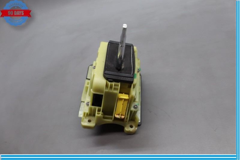 08-15 Mercedes W204 C300 C250 C350 Floor Gear Selector Shifter A2042677624 Oem