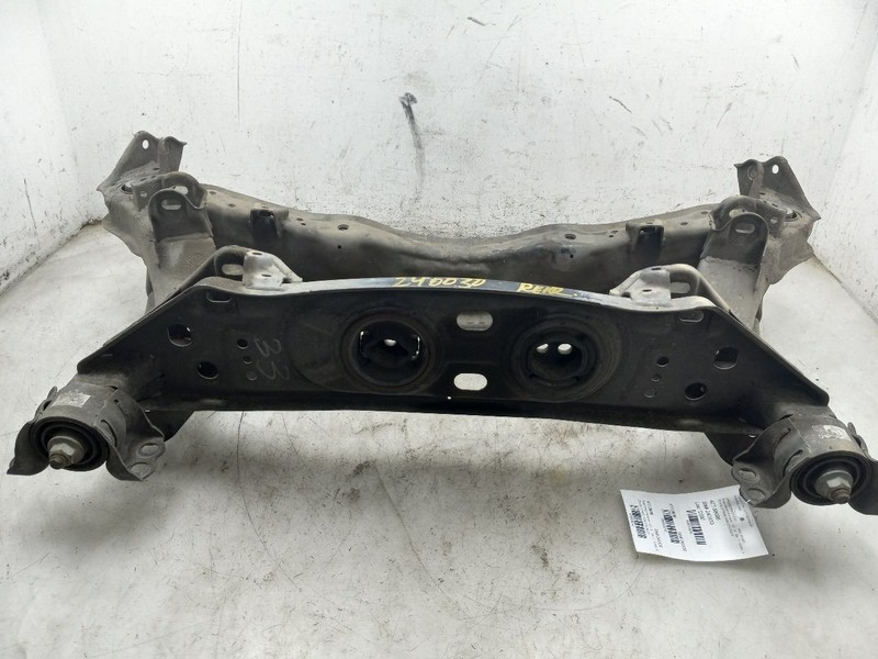 97 98 99 00 LEXUS SC400 REAR SUBFRAME CROSSMEMBER K-FRAME