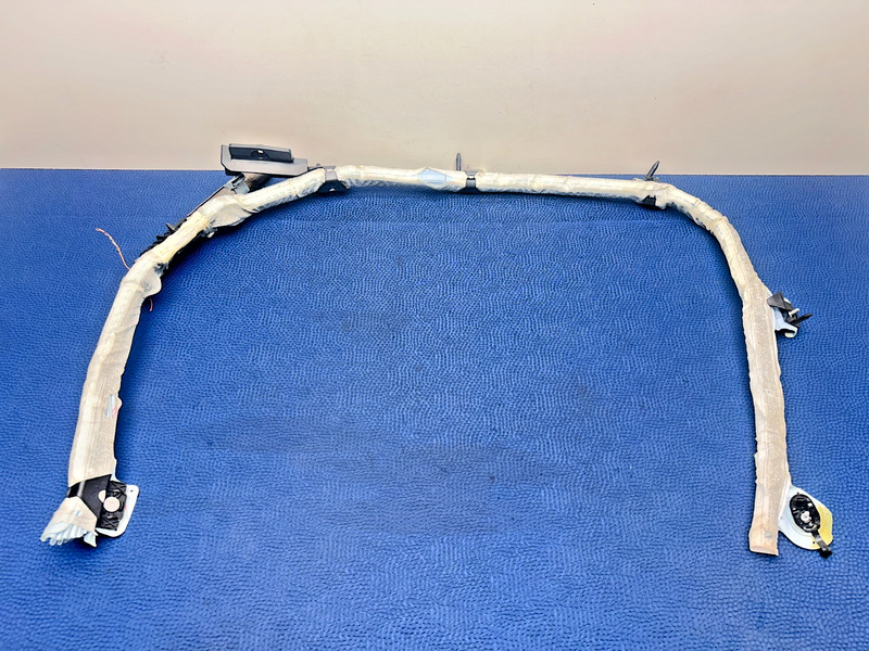 BMW E82 128i 135i M Coupe Right Passenger Side Top Roof Head Curtain Module OEM