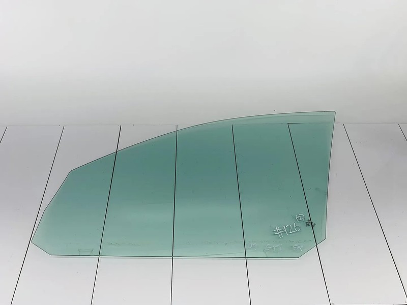 06-09 VOLKSWAGEN GTI FRONT RIGHT PASSENGER SIDE DOOR WINDOW GLASS OEM #126