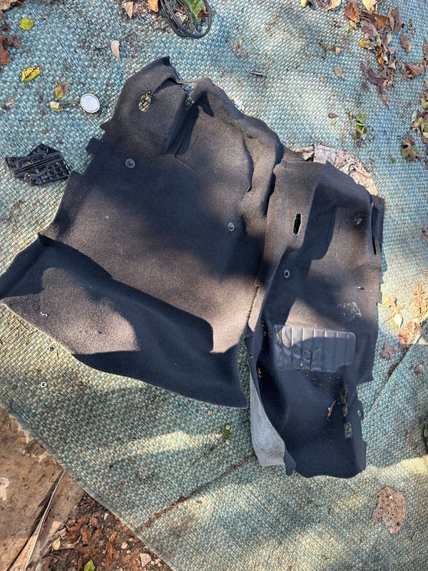 10-14 VOLKSWAGEN GOLF GTI OEM BLACK INTERIOR FLOOR CARPET - SEDAN