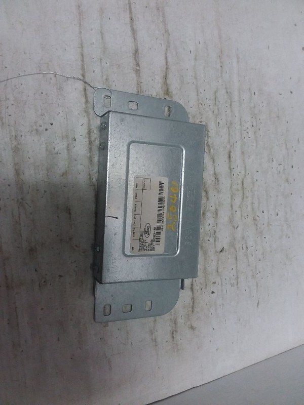 Sirius Satellite Radio Module Fits 09-12 FORD F250SD PICKUP 8S4T-18C963-AH