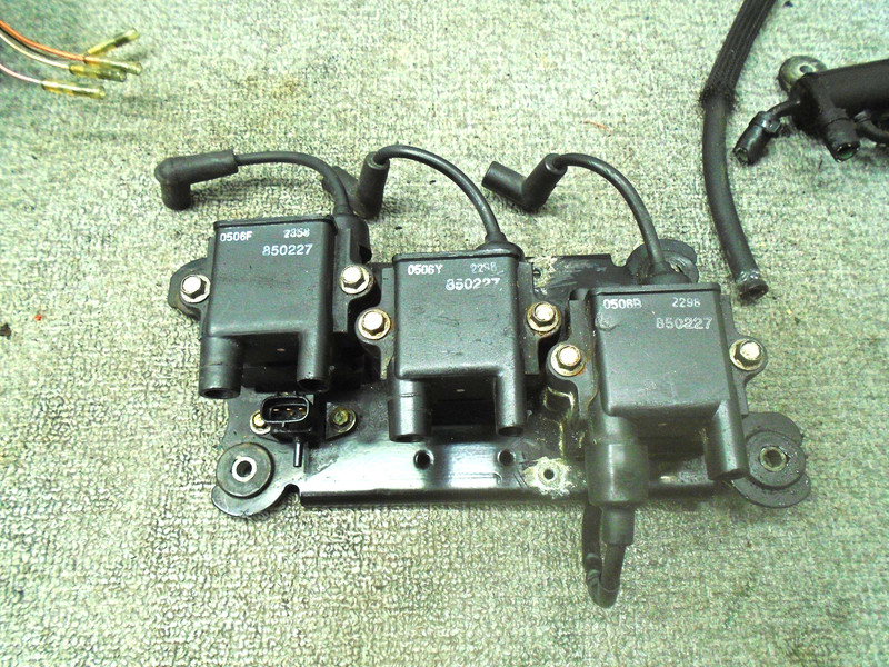 MERCURY OPTIMAX 135-150 HP IGNITION COIL KIT ASSY X6 W MOUNTING PLATE 850227