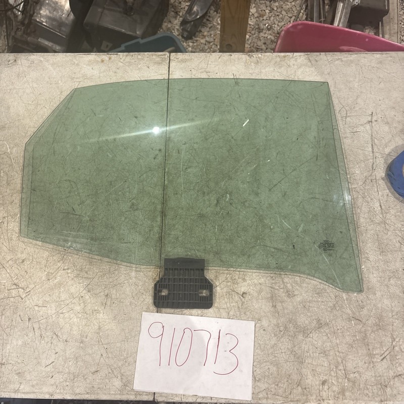 2004-2007 Audi A4 Sedan Rear Right Passenger Side Door Glass Window OEM