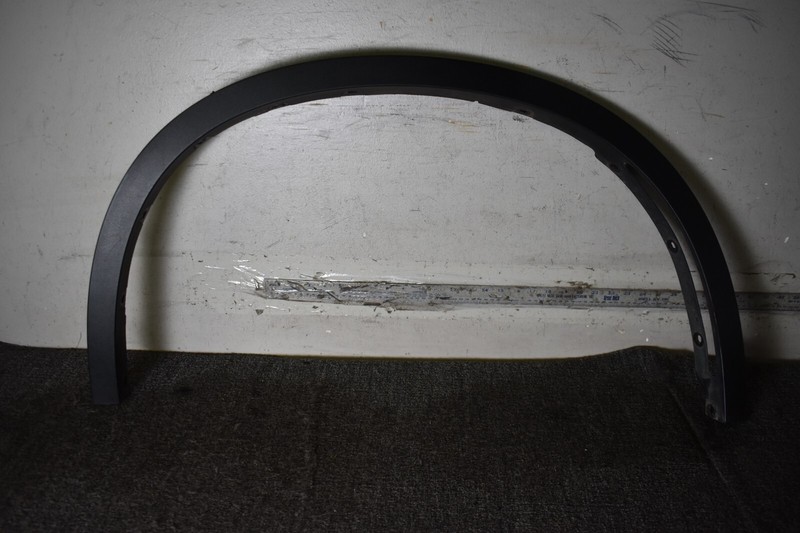 2014-2018 BMW X5 FRONT RIGHT FLARE MOULDING 51177294374