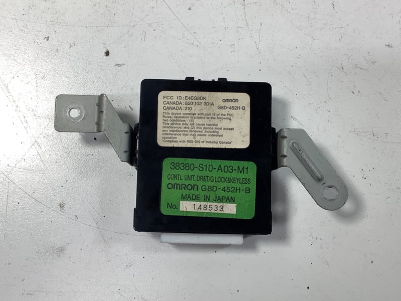 97-01 Honda CR-V Keyless Entry Control Unit Module 38380-S10-A03-M1 OEM