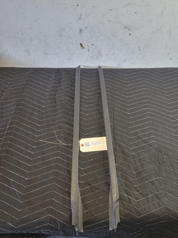 Used Oem BMW Left Right Front Windshield Drip Molding 2023-2025 430Xi Gran Coupe