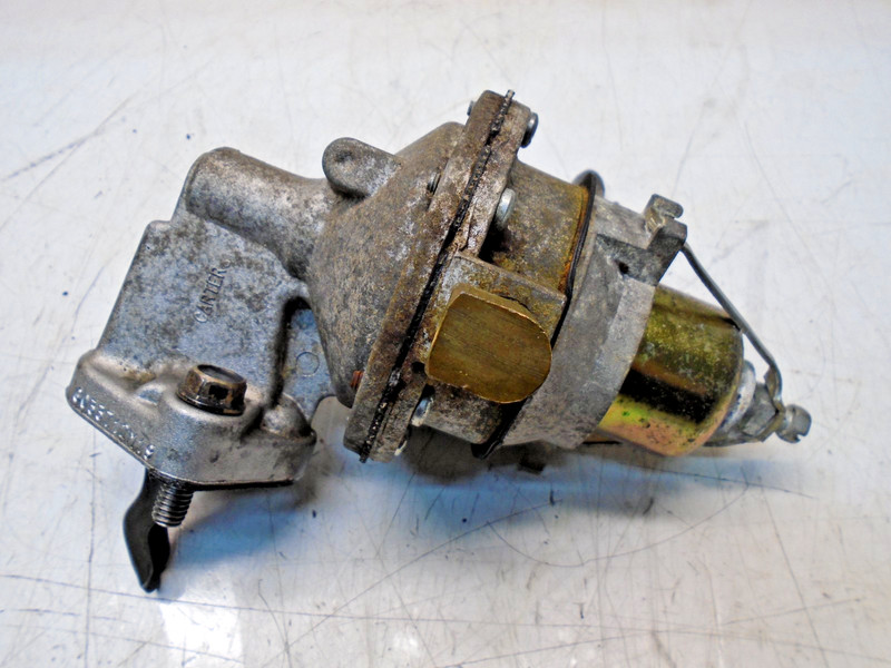 N3b Volvo Penta OMC Cobra 3.0L Fuel Pump Assembly 3854858 6033712M19