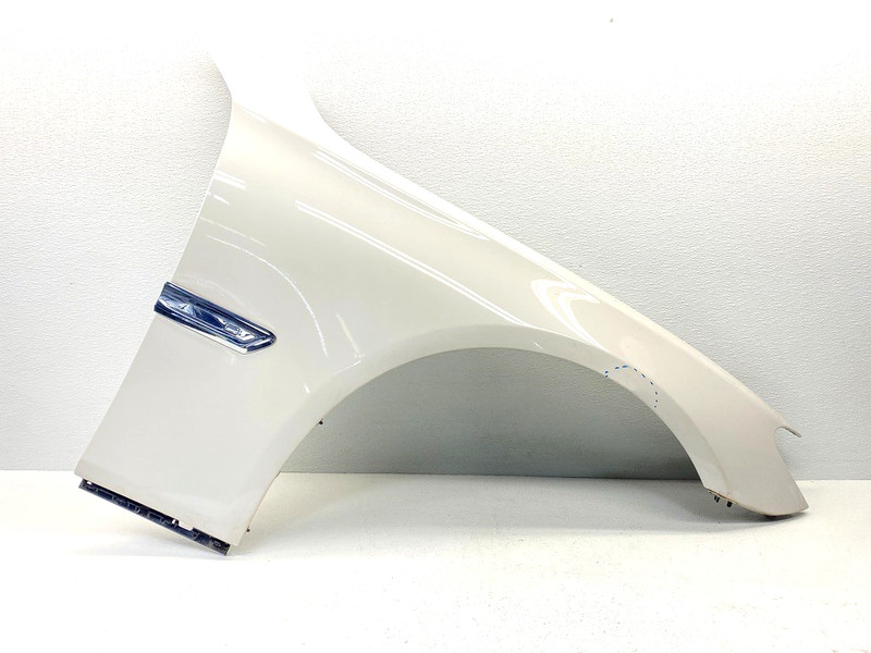 13-15 BMW 740I F01 FRONT RIGHT PASSENGER FENDER COVER PANEL ALIPNE 300 OEM A0.47