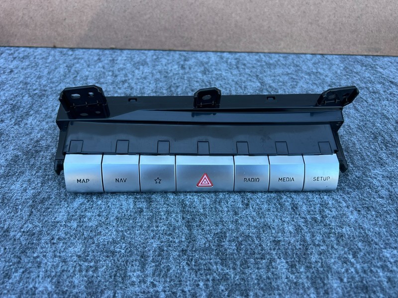 GENESIS GV70 22-25 OEM RADIO STEREO NAVIGATION DASHBOARD CONTROL SWITCH PANEL