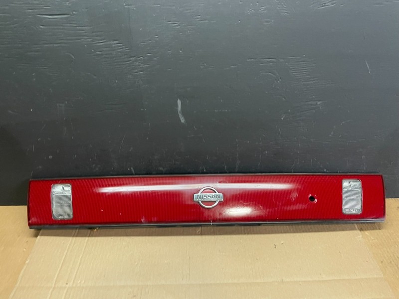 1995 - 1997 Nissan Sentra Tail Panel Rear Center Panel OEM 26540 1m200 AB7600 DG