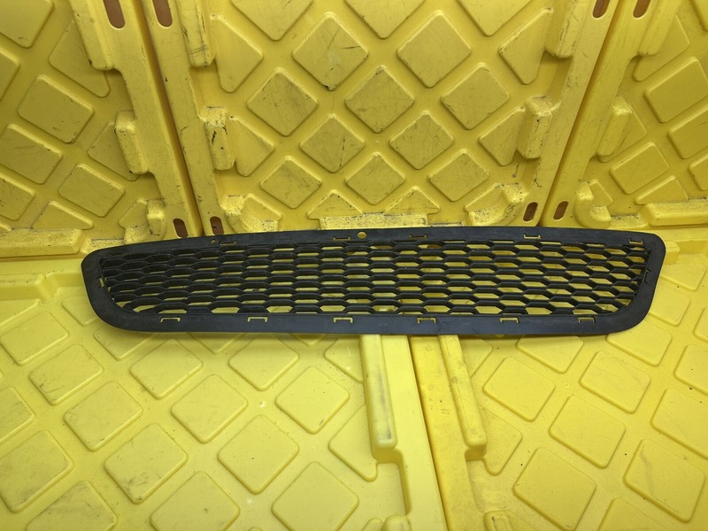 2011 - 2020 DODGE JOURNEY FRONT BUMPER RADIATOR GRILLE COVER OEM 55000808AC