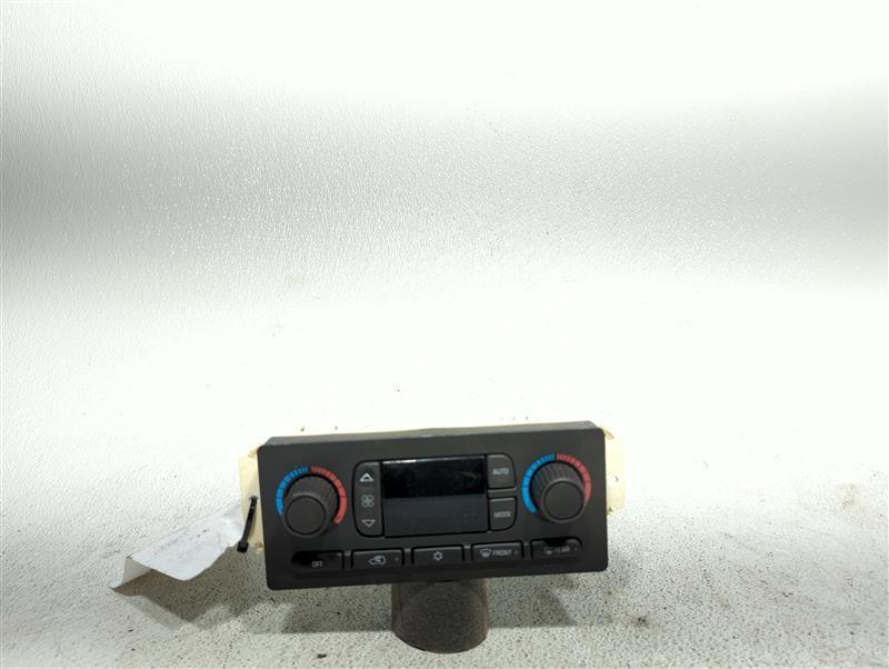 Used A/C Selector Switch fits: 2003 Gmc Envoy xl front manual opt CJ3 w/o rear d