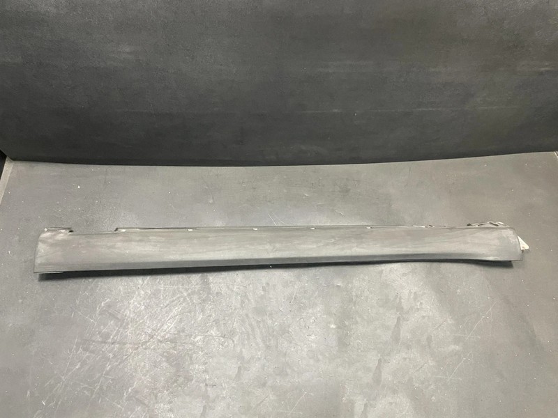 Right Rocker Panel Molding 2017 Kia Soul 87752-B2000 2014 2015 2016 2018 2019