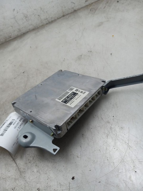 02 LEXUS RX300 ECU ELECTRONIC CONTROL MODULE 89661-48320