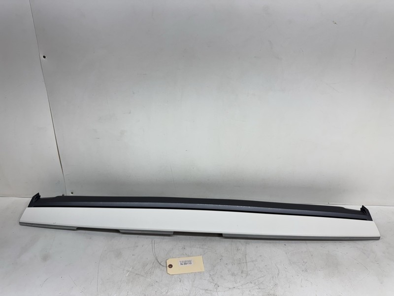 2018-2023 TESLA MODEL 3 Y WHITE DASHBOARD PANEL 1619564-00-A 39110 M12