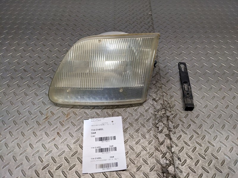 Driver Headlight Heritage Fits 97-04 FORD F150 PICKUP 1156211