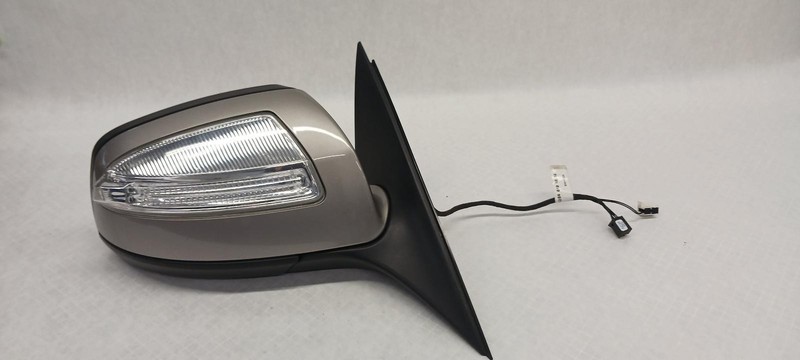 08 MERCEDES C300 Right passenger Door Mirror Power folding OEM Grade A!