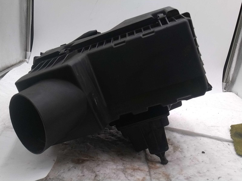 2010 Nissan Altima Air Cleaner Assembly OEM 16500JA00A Used 160K Miles