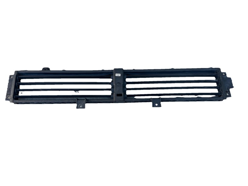 ✅ 2018 - 2021 CHEVROLET TRAVERSE FRONT RADIATOR SHUTTER GRILLE 84393410 OEM ✅