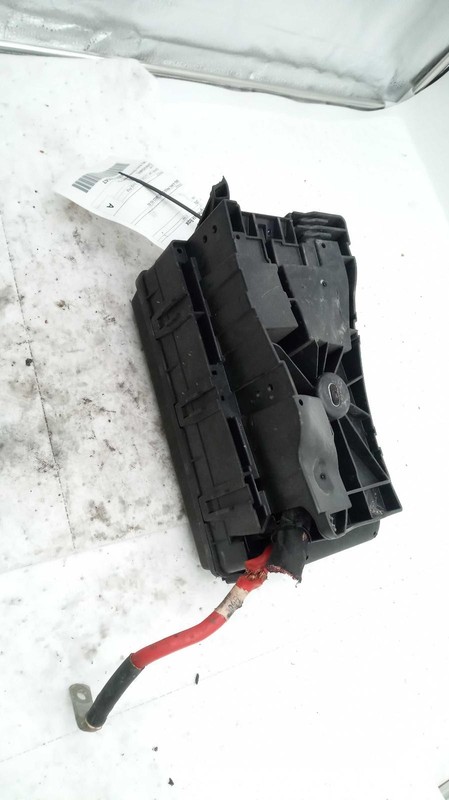 2011 Buick LaCrosse Fuse Box OEM 13222781 Red 2.4L 276K Mileage