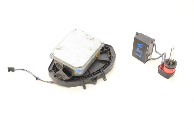 1997-2004 Porsche Boxster S Driver Left Front Litronic Headlight Ballast