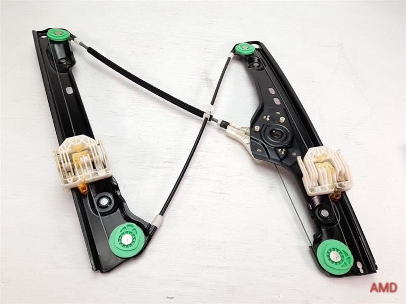 2011 BMW 335i 335xi 328xi 328i E90 Sedan Front Right Window Regulator 7140588