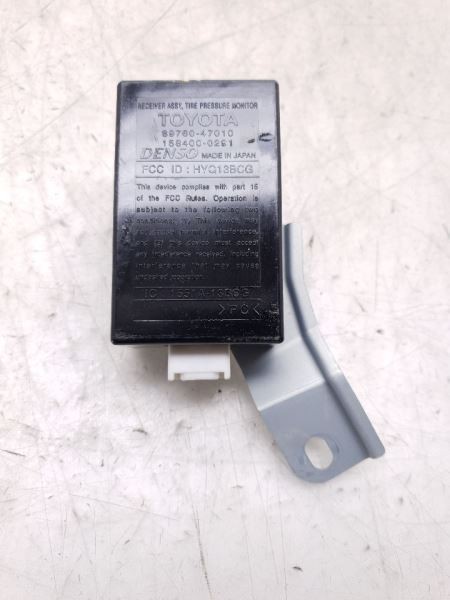 05 06 07 08 09 Toyota Prius Chassis Control Module 89760-47010