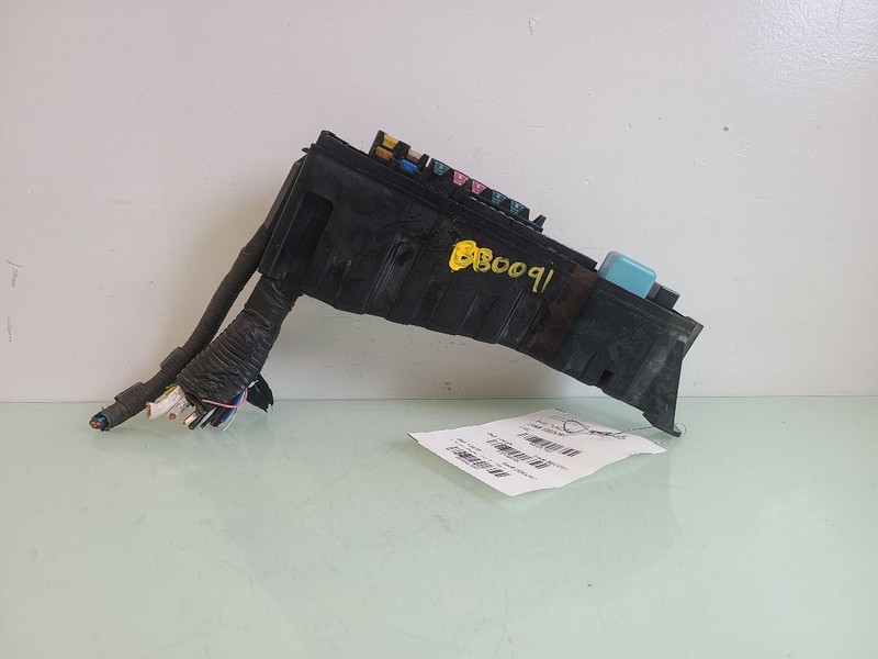 Fuse Box Engine Fits 02-10 LEXUS SC430 582569