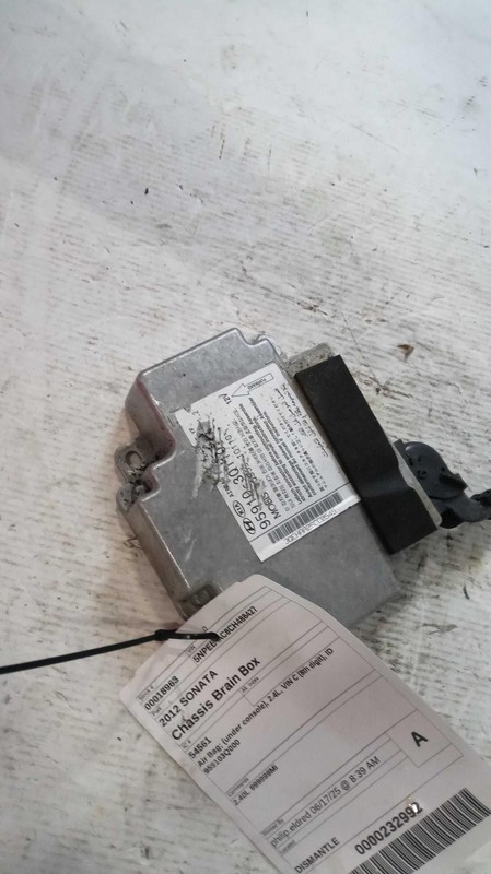 Used Air Bag Module fits: 2012 Hyundai Sonata Air Bag under console 2.4L VIN C 8