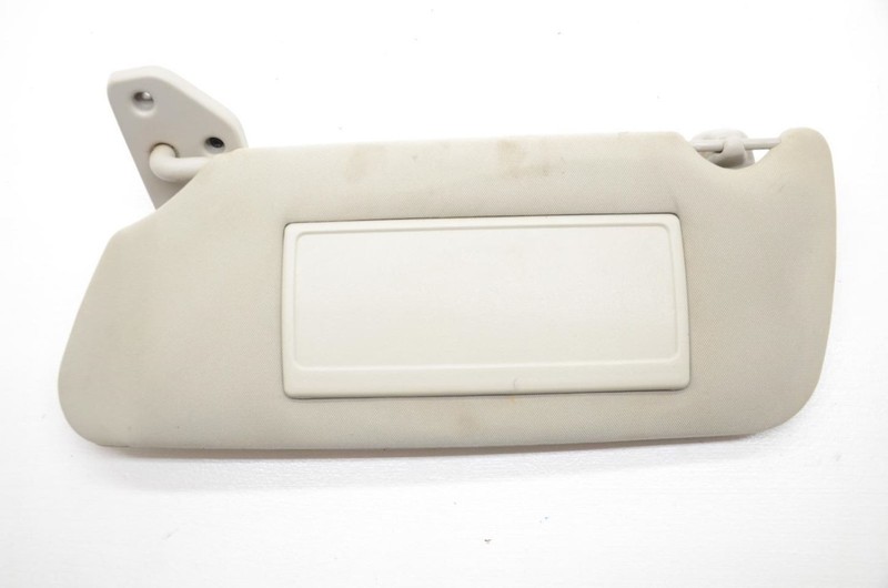 06-10 Hummer H3 3.7L Tan Driver Left Side Sun Visor