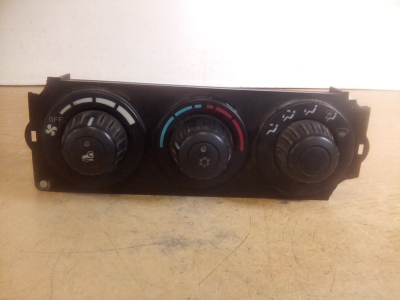 Kenworth F21-1013-21-000 Climate Control "READ DESCRIPTION"