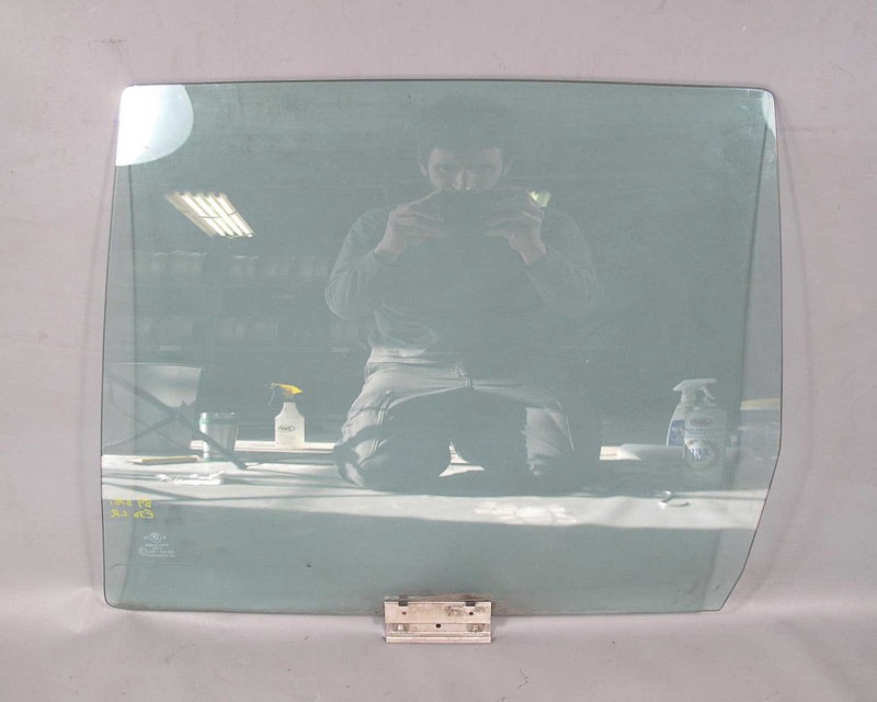 BMW E30 3-Series 4dr Sedan Late Left Rear Door Window Glass 1988-1991 USED OEM