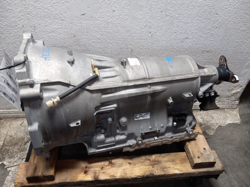 18 19 LEXUS IS200T F-SPORT AUTOMATIC TRANSMISSION 2.0L RWD