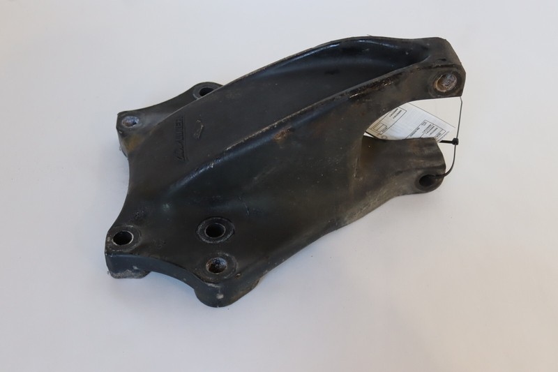 2018-2023 FREIGHTLINER CASCADIA 126 SPRING HANGER BRACKET 16-14031-001 OEM