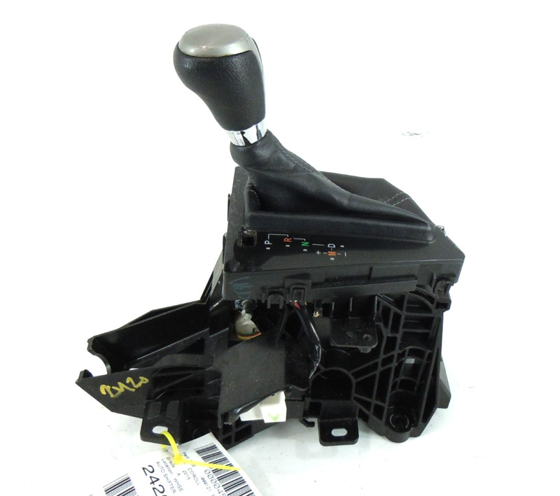 2014-2019 Toyota Corolla Automatic Transmission Floor Shifter OEM