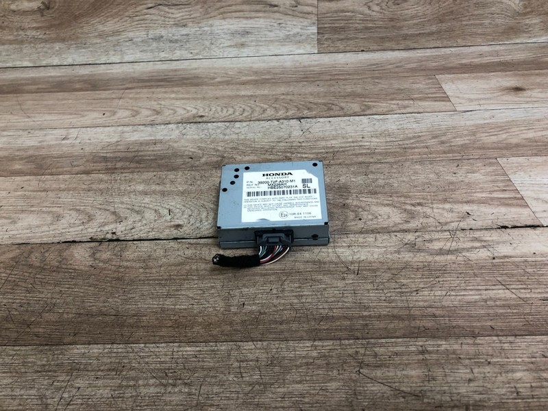 HONDA ACCORD OEM FRONT RADIO STEREO SCREEN ACTIVE NOISE MODULE AMP 2016-2017