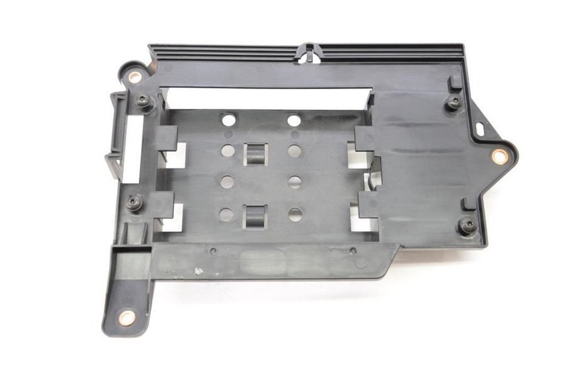 2015-2018 Porsche Macan 2.0L Bose Amplifier Bracket 95B035251