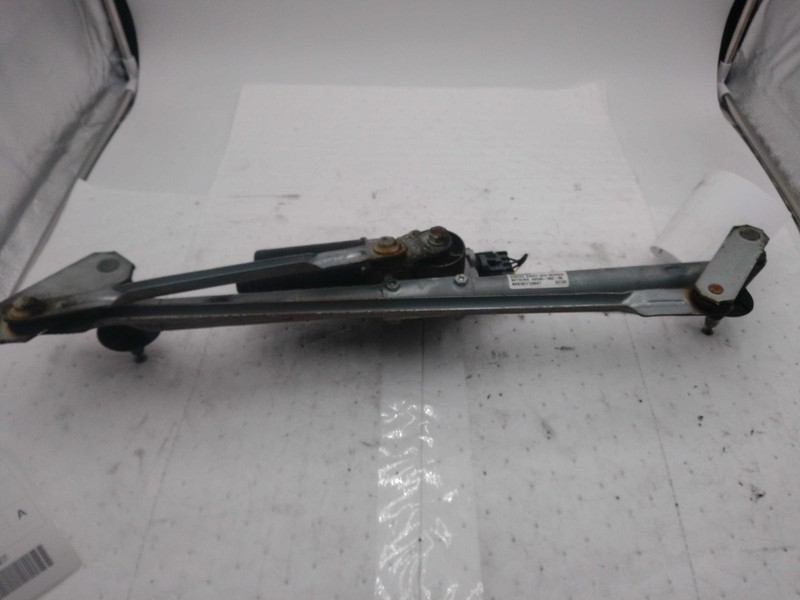 2009 Saturn Aura Windshield Wiper Motor OEM 89000 Miles Blue 20907861