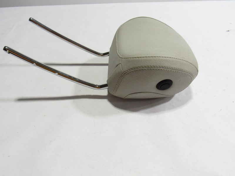 17-20 Mercedes GLE 43 C292 2019 Front Left Driver Seat Headrest Head Rest ;:Y
