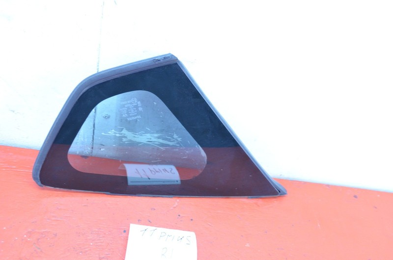 10-15 TOYOTA PRIUS REAR LEFT DRIVER QUARTER WINDOW GLASS OEM