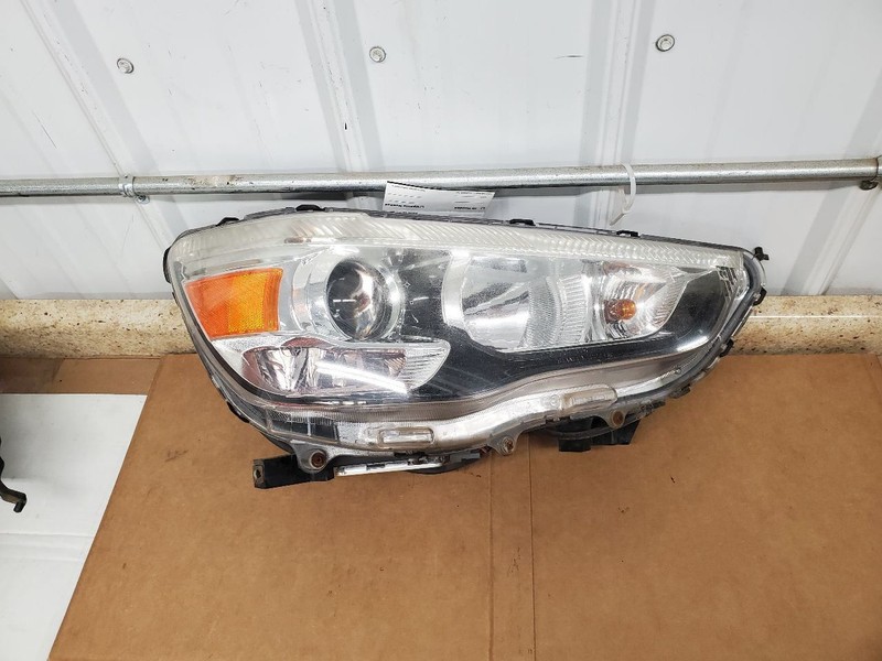 Passenger Right Headlight Xenon HID Fits 10-13 OUTLANDER 296563