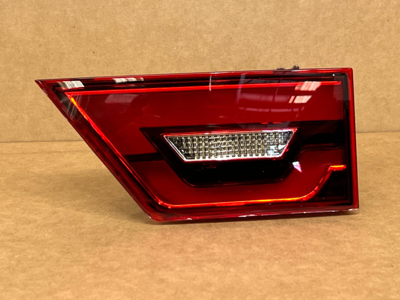 ⭐PERFECT! 2018-2024 JAGUAR E-PACE RIGHT PASS INNER TAILLIGHT TAILLAMP ASSY OEM