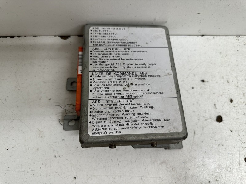 2011 Subaru Legacy Theft Locking Integrated Computer Control Module Oem