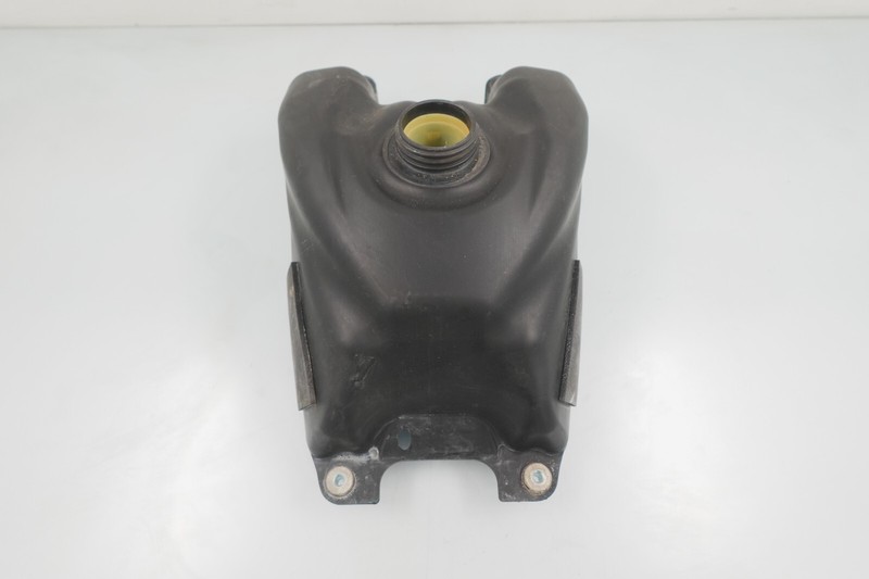 2006 Yamaha Raptor 350 YFM350RV OEM Gas Fuel Tank Reservoir
