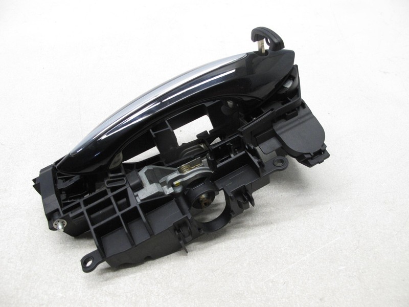 09-19 BMW F10 535i 740i M5 DOOR EXTERIOR HANDLE KEY DRIVER LEFT FRONT OEM 031224