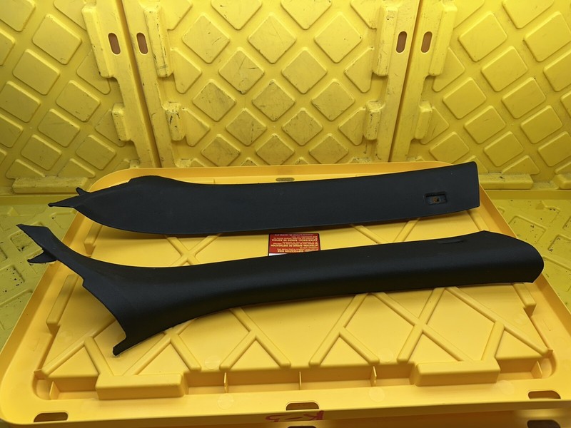 2007 BMW X5 A PILLAR SET FABRIC BLACK RIGHT & LEFT ASSEMBLY OEM